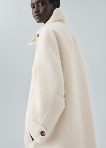 Manteau long à col cheminée
