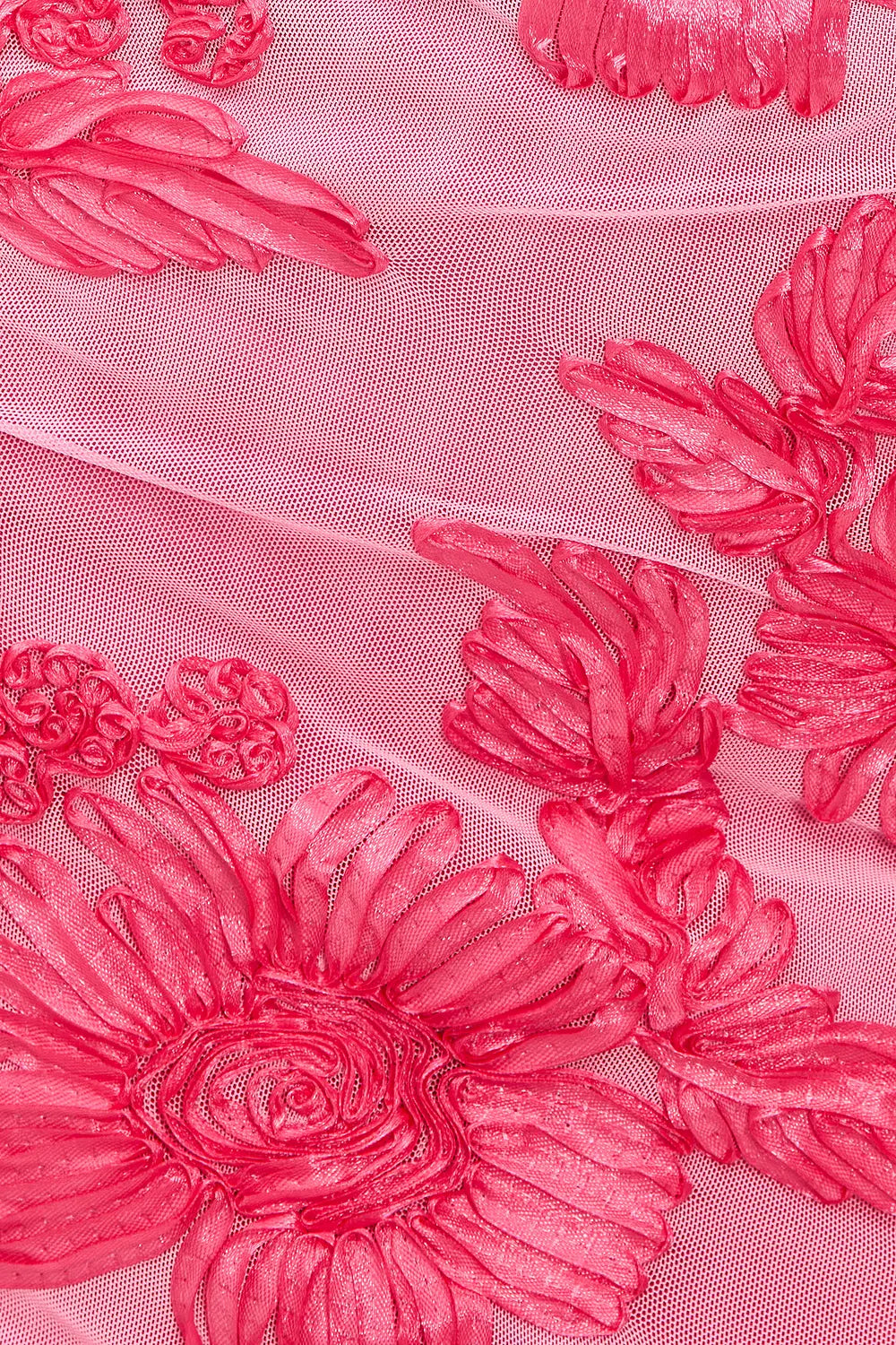 Robe ajustée à manches évasées et dos ouvert