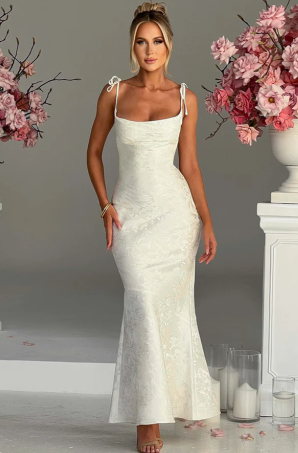 Robe Longue dos nu à Lacets