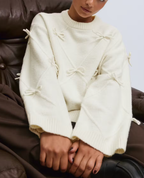 Pull à noeud tricoté