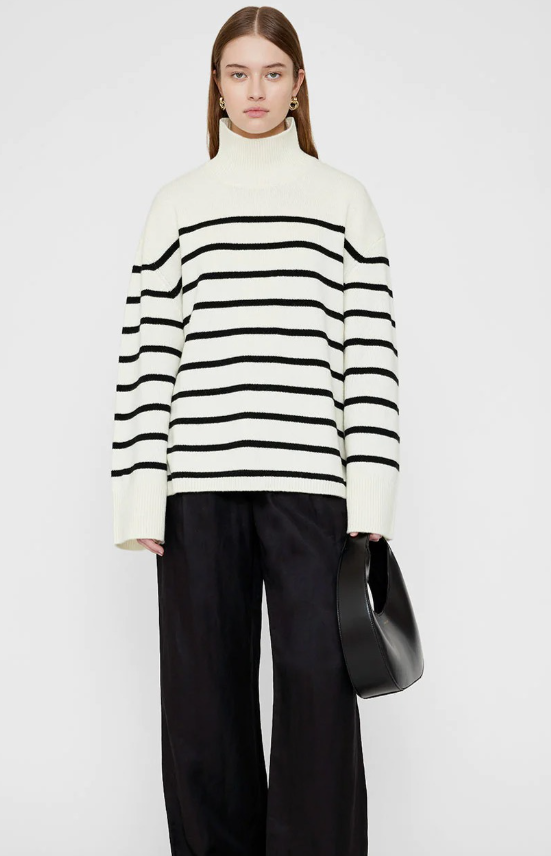 Pull rayé à col montant