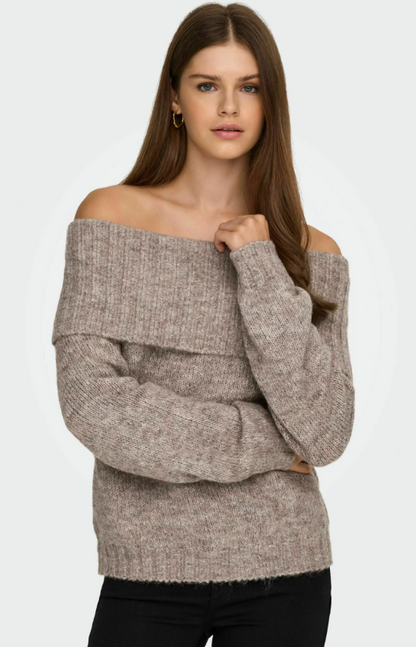 Pull à épaule dénudée