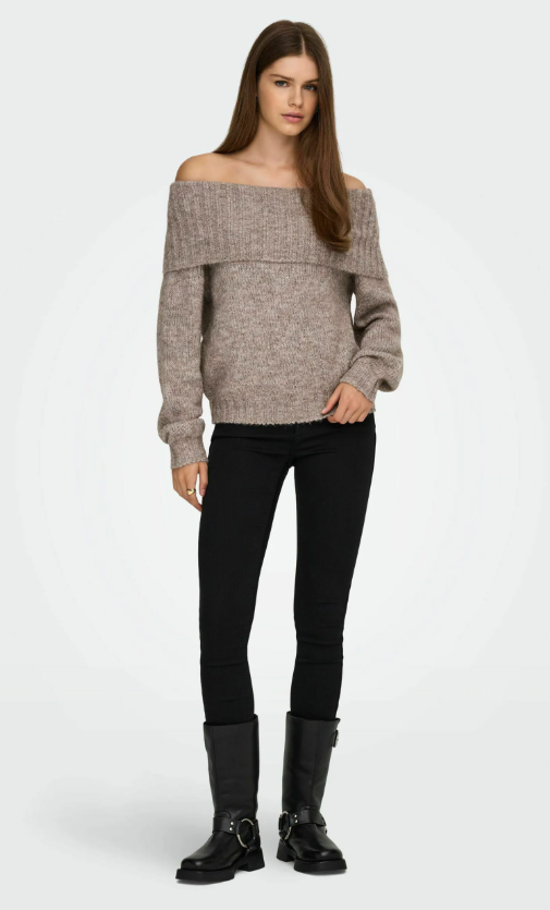 Pull à épaule dénudée