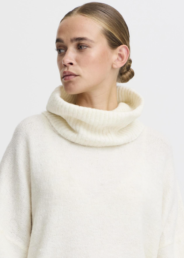 Pull col cheminée en maille douce