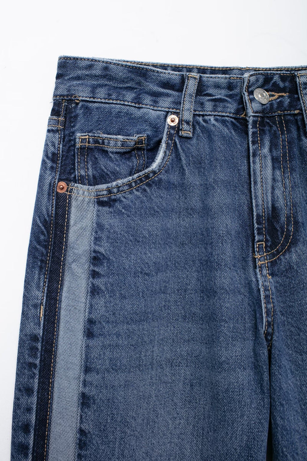 Jean Femme – Taille Haute, Coupe Droite Large