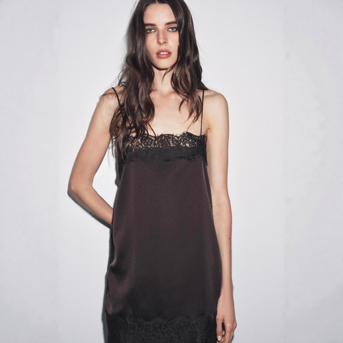 2025 Amazon European And American Lace Patchwork Solid Color Women's Sexy Hot Girl Style Camisole