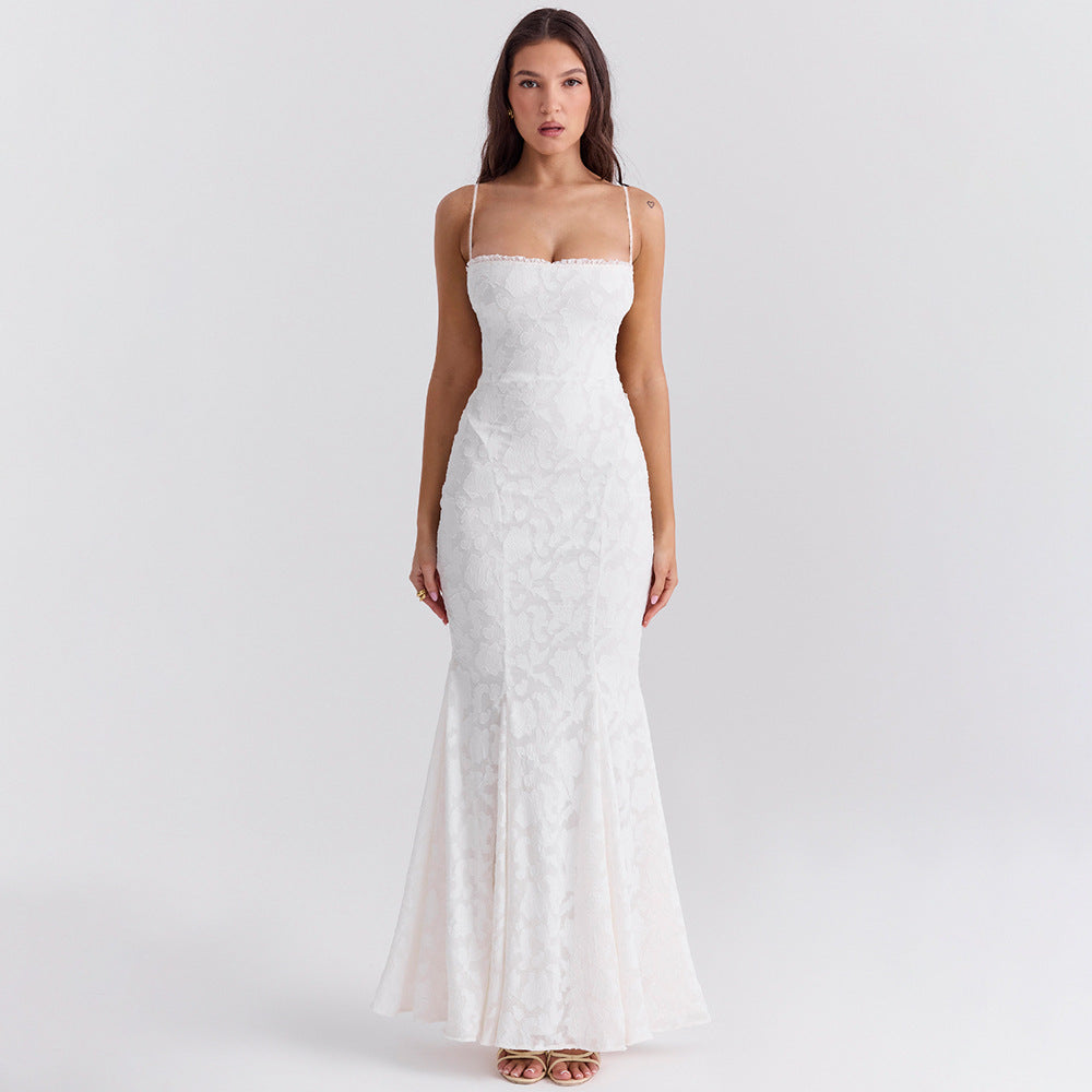 Robe longue dos nu à bretelles