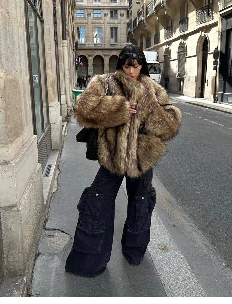 Manteau court en Fausse Fourrure