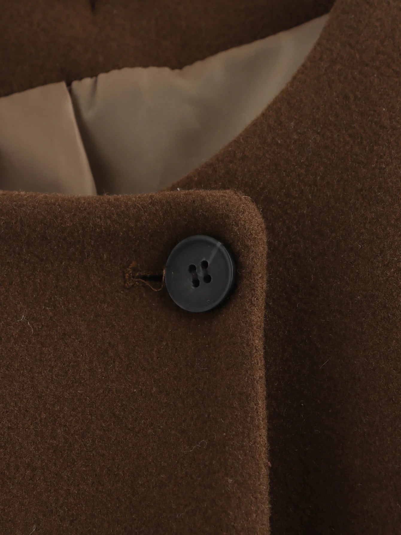 Manteau boutonné