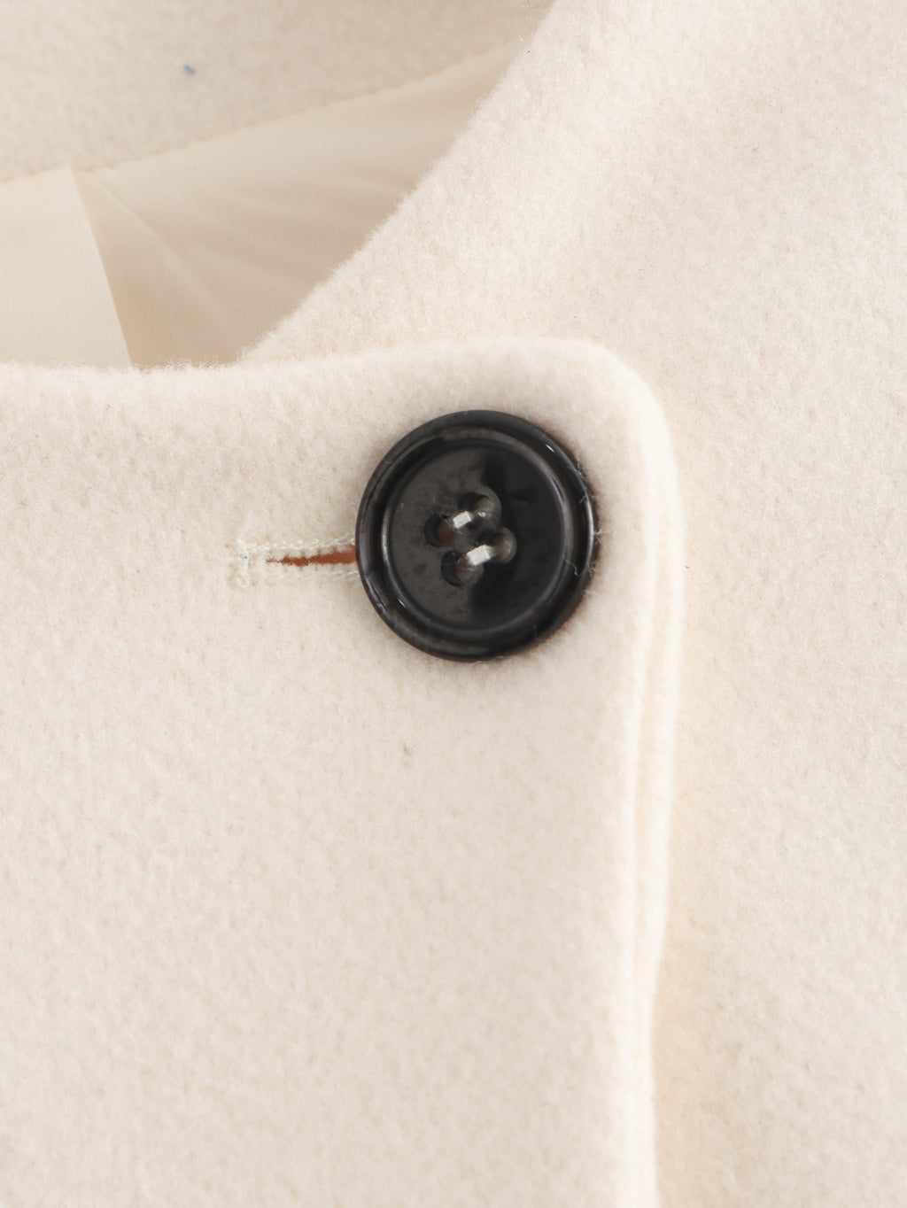 Manteau boutonné